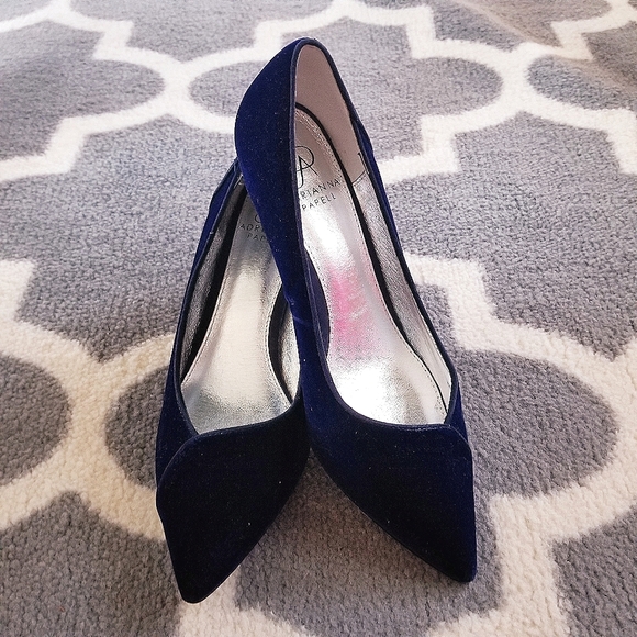 Adrianna Papel Havana Navy Velvet Heels - Picture 4 of 8